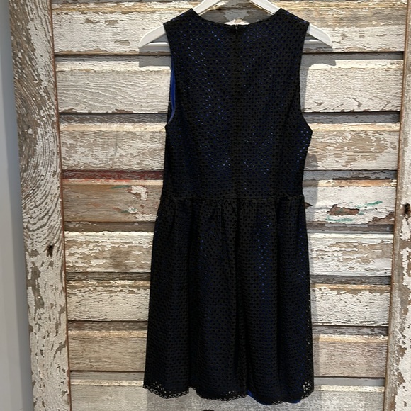 Eyelet blue and black dress - Picture 2 of 2